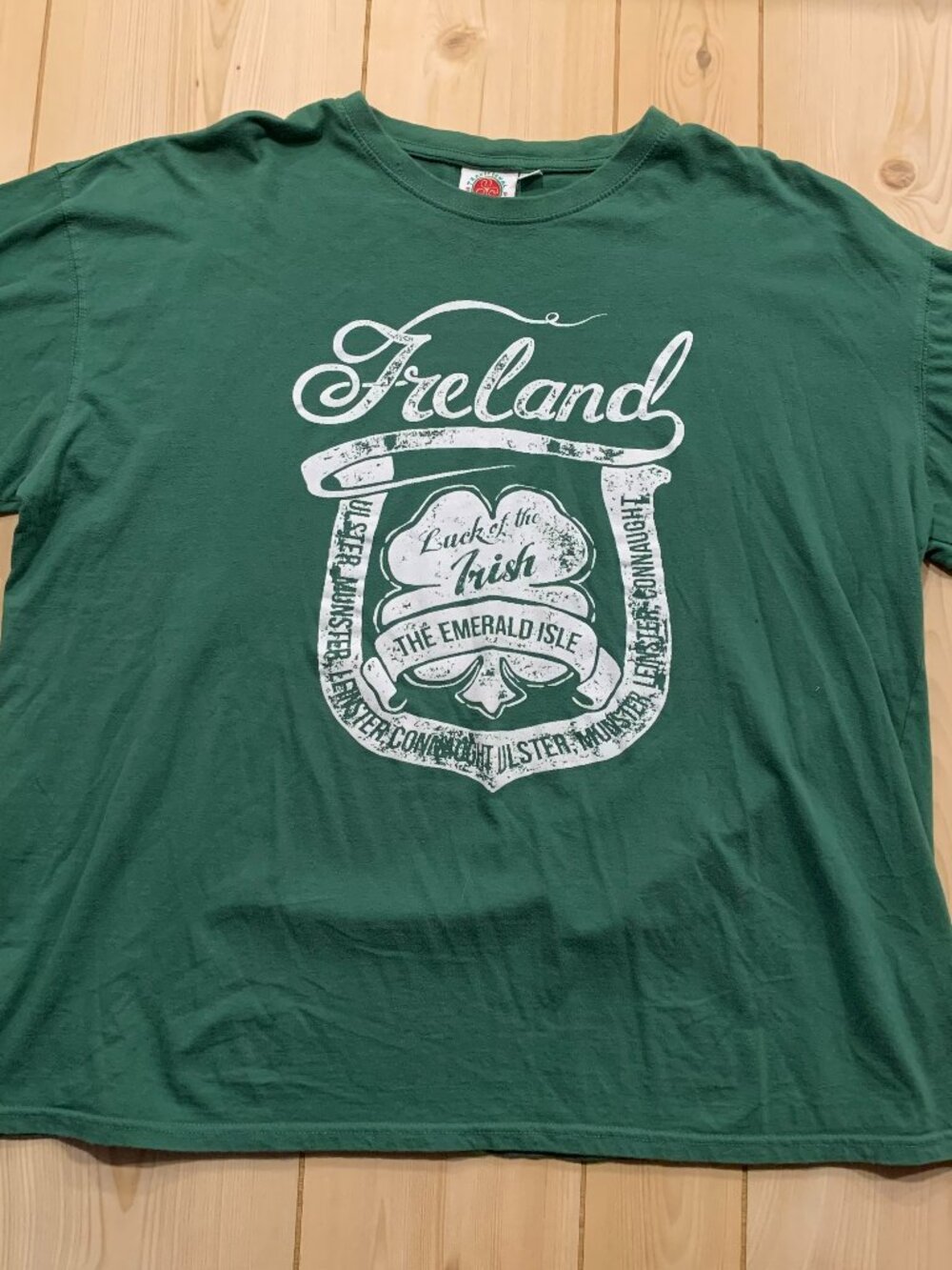 Vintage Y2K Ireland Irish St. Patrick's Day Emerald Isle Clover T-Shirt XXL